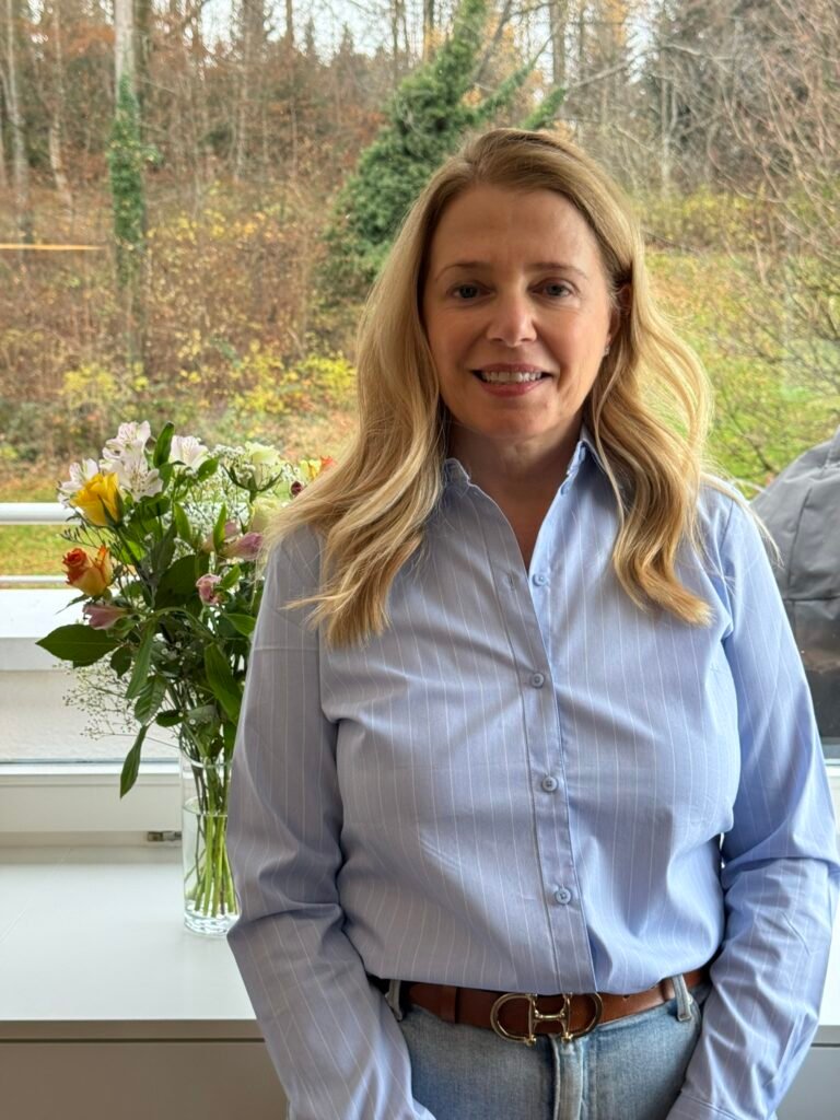 Ilana Jankowitz, Inside-Out Money Coach, at the turning point that shaped her practice
